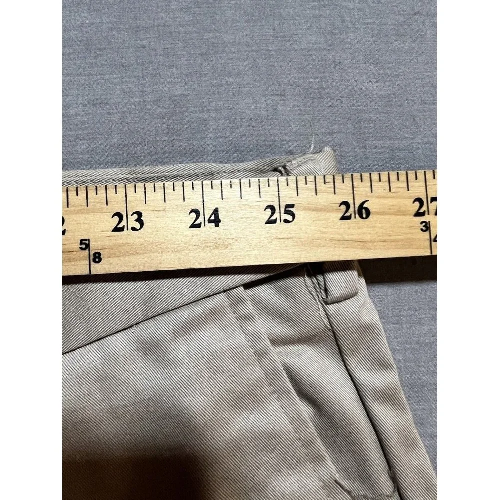 Roundtree & Yorke Pleated Shorts Mens 52 Beige Pocketed Belted‎ Button Men NWOT.